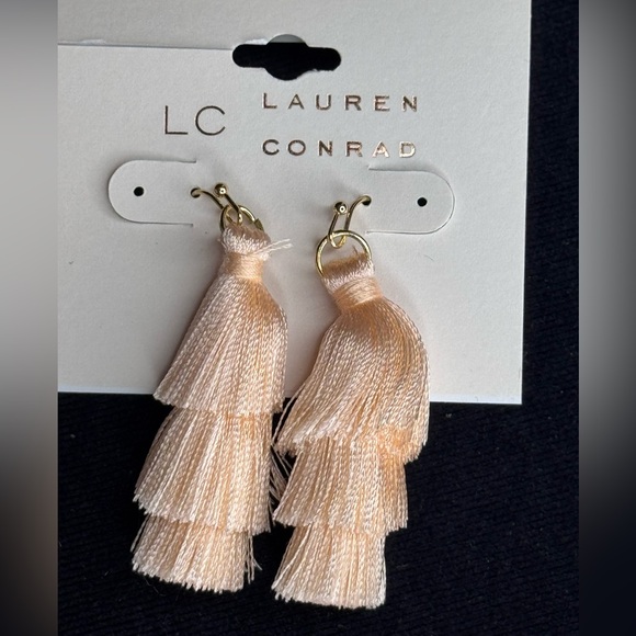 LC Lauren Conrad Peach Tassel Drop Earrings - Lightweight & Trendy 2in - Picture 1 of 11